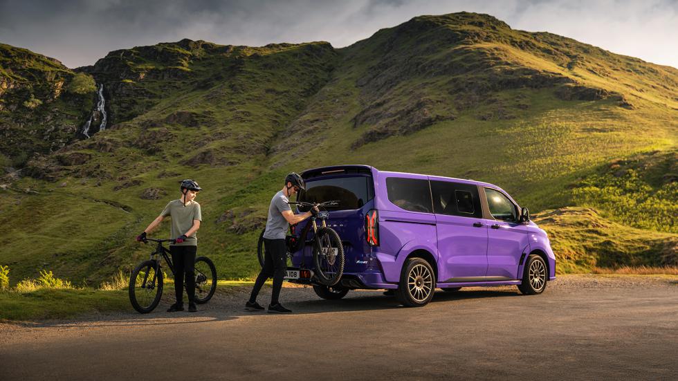 Ford: Πρεμιέρα για τα Ranger MS-RT PHEV και E-Tourneo Custom MS-RT